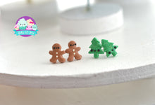 Load image into Gallery viewer, Holiday studs