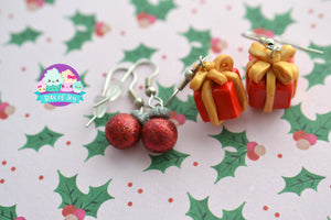 Christmas Ornament & Gift Dangles