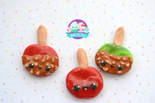 Load image into Gallery viewer, Caramel &amp; Candy Apple Magnet Set