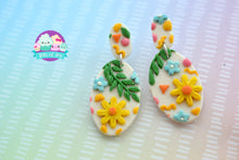 Load image into Gallery viewer, Summer Floral Slab Earrings