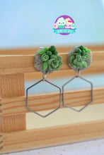 Load image into Gallery viewer, Succulent Metal Accent Studs