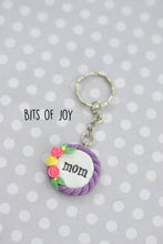 Load image into Gallery viewer, Custom Floral Wreath Keychain