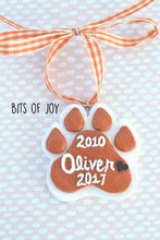 Load image into Gallery viewer, Custom Pet Paw Print Ornament